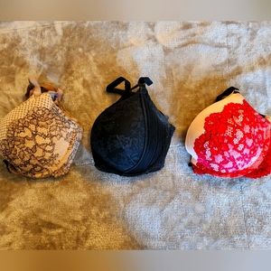 32DD Victoria's Secret Bras